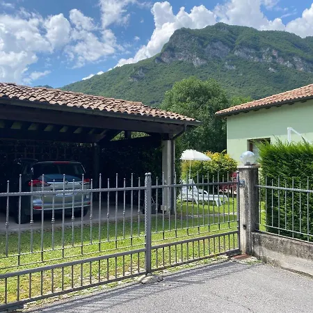 Casa Michela Hébergement de vacances Crone
